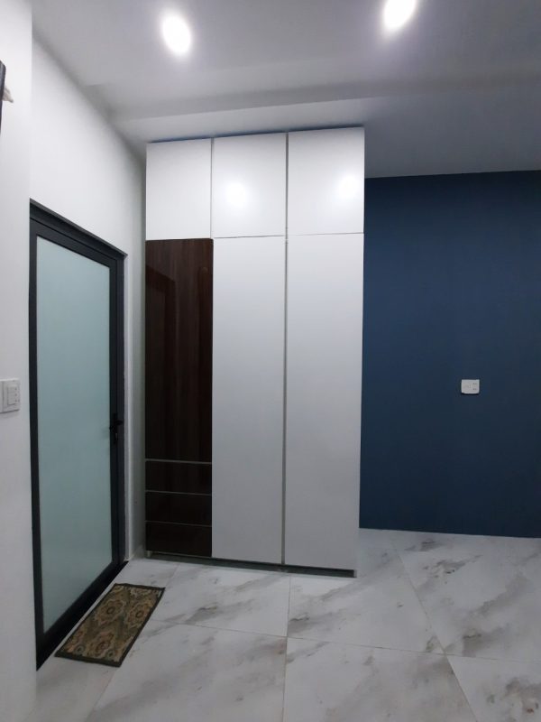 Sản xuất thi công tủ đồ phòng ngủ nhà phố